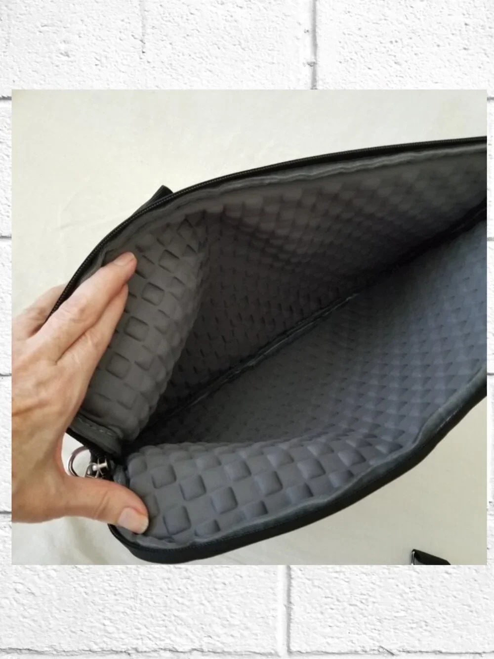 NWOT! Laptop Computer Carrying Case w/Cushioned Lining & Shoulder/Luggage Straps